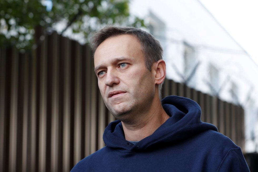 Žiniasklaida: Navalnas turėjo mirti lėktuve, išgelbėjo tik piloto ir greitosios pagalbos medikų reakcija (nuotr. SCANPIX)